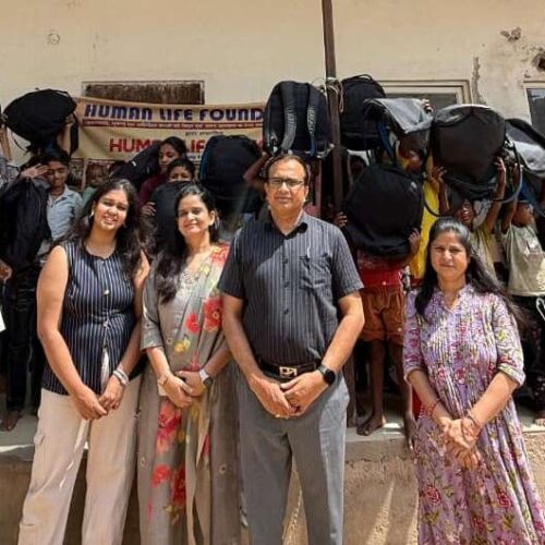 Supports Children with Free School Bags